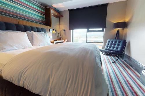 Village Hotel Leeds South - Hotel Overview