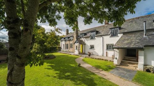 Weeke Barton - Location and Directions