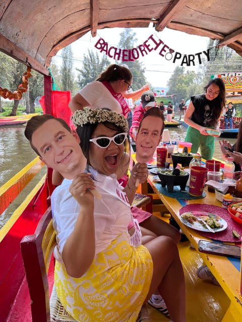 Xochimilco & Fiesta Mexicana Private Boat Party