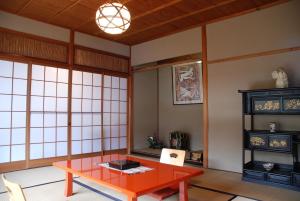 Yadoya Manjiro - Guest Experience