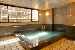 Yamatoya Honten Ryokan Osaka - Location and Accessibility