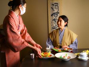 Yorozuya - Guest Experience and Services