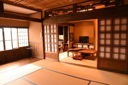 Yunoyado Irifune - Overview and Location