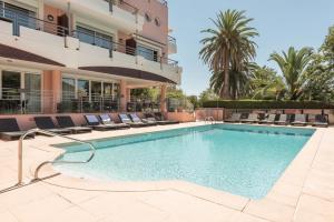 Zenitude Hotel-Residences Le Cannet - Exploring the Property Overview