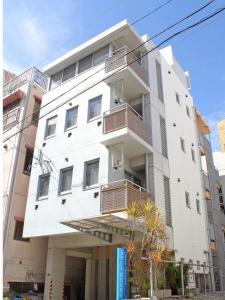 Across Omoromachi Naha - Accommodation Details