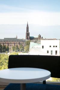Aloft Strasbourg Etoile - Accommodation Options