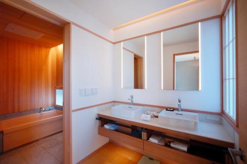 Aoi Suites at Nanzenji Modern & Traditional Japanese Style - Accommodation Options