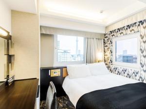 APA Hotel Asakusa Kuramae Ekimae - Location and Accessibility
