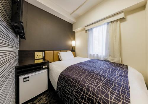 APA Hotel Hakata Ekimae 4 Chome - Room Features and Comforts