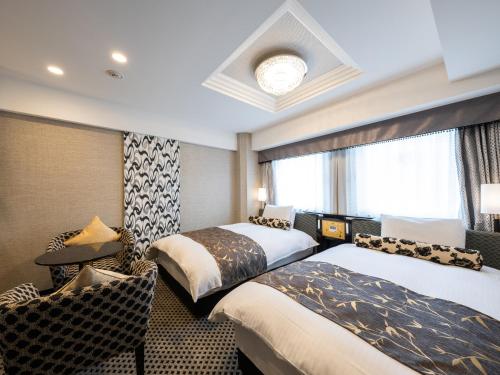 APA Hotel Hatchobori Ekimae - Location and Accessibility