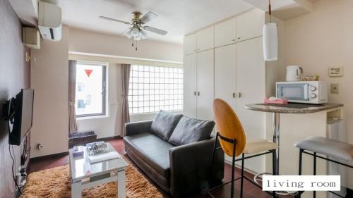 Aparthotel Status59 With Parking - Amenities and Facilities