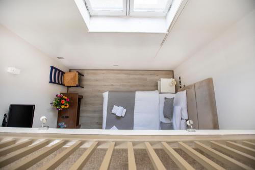 Arch Hotel - Accommodation Options