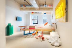 Artist Hotel - BnA STUDIO Akihabara - Amenities and Facilities