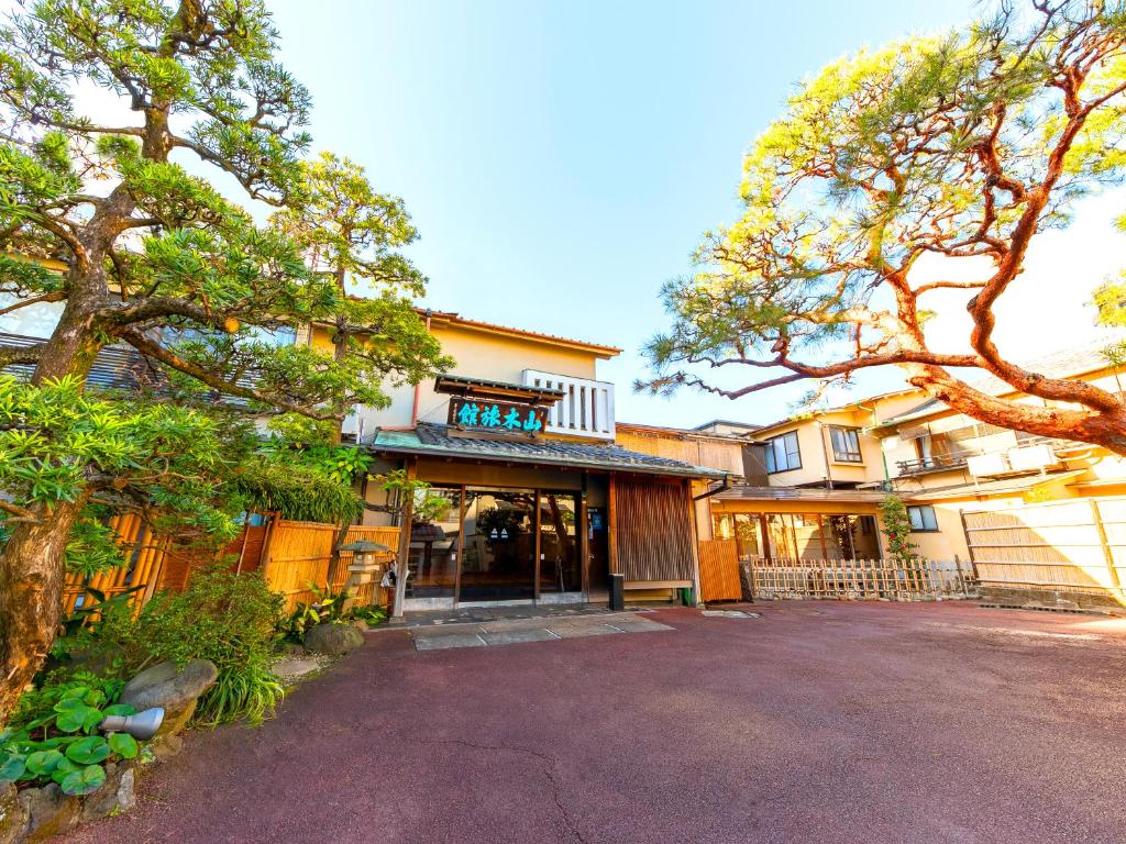 Atami Onsen Yamaki Ryokan Review
