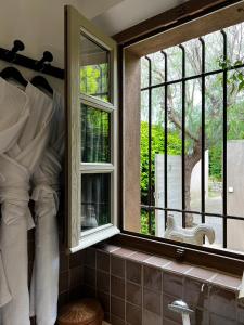 Auberge De L'oumède - Property Features