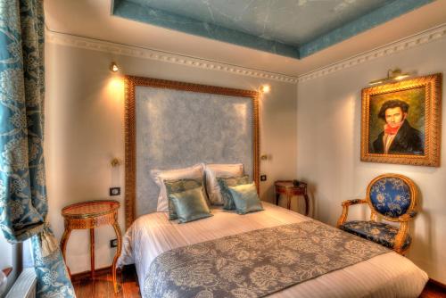 Ault - Villa Aultia Hotel - Bay of Somme - Location and Nearby Attractions