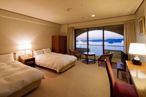 Awajishima Plaza - Amenities and Facilities