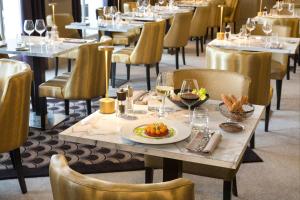 Barrière Hotel The Grand Hotel Enghien-Les-Bains - Luxurious Accommodations