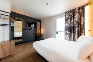 B&B HOTEL Le Port Marly Saint Germain En Laye - Room Types and Features