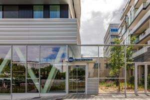 Best Western M-Treize Paris Asnieres - Facilities and Amenities