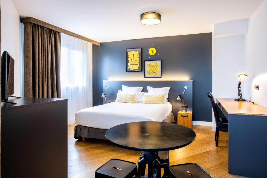 Best Western Plus Suitcase Paris La Défense - Guest Reviews and Ratings