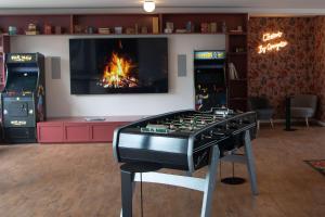 Best Western Porte Du Forez - Location and Accessibility