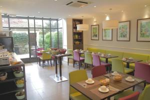 Best Western Rives De Paris La Defense - Convenient Location