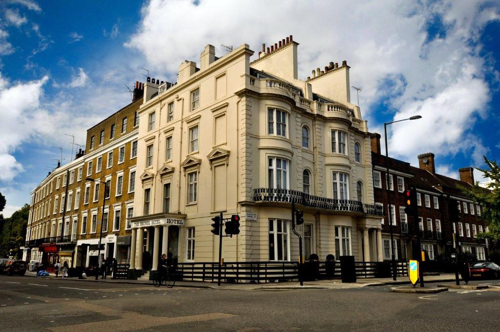 Brunel Hotel - Guest Ratings and Reviews
