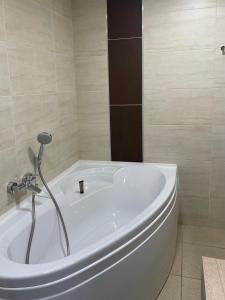 Campanile Montpellier West - Croix D'Argent - Amenities and Facilities