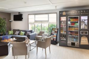 Campanile Morangis Orly - Amenities and Facilities