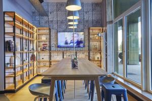 Campanile Paris South Saclay - Gif Sur Yvette - Guest Ratings and Reviews