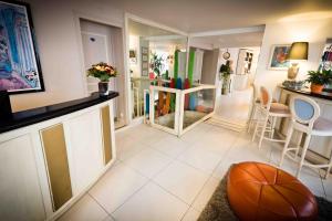 Champerret Heliopolis - Nearby Attractions