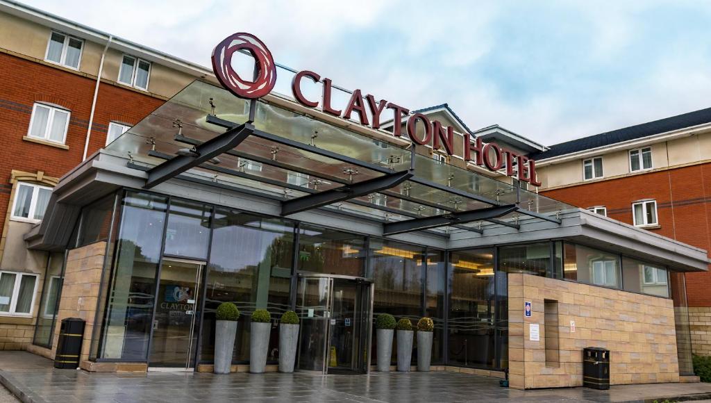 Clayton Hotel, Manchester Airport - Dining Options