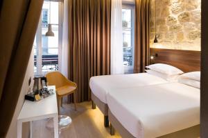 Cler Hotel - Room Features and Amenities