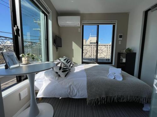 Comma House Shinjuku 402 - Property Overview and Location