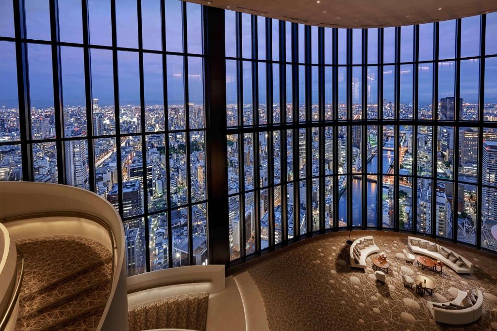 Conrad Osaka Review