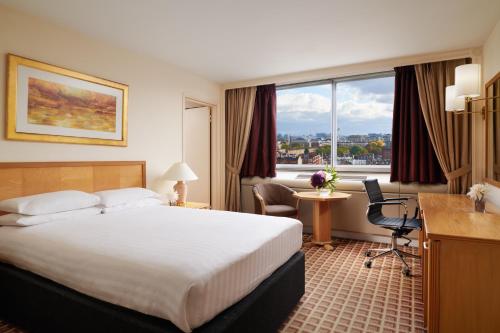Copthorne Tara Hotel London Kensington - Amenities and Services