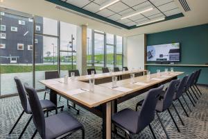 Courtyard by Marriott Paris Charles De Gaulle Central Airport - Hotel Overview