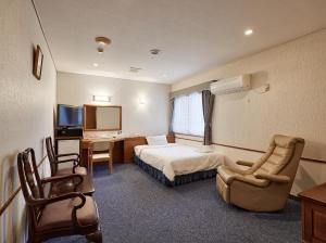 Crown Hotel Okinawa - Good To Know