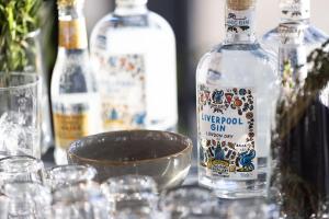 Crowne Plaza Liverpool City Centre, an IHG Hotel - Accommodation and Room Amenities