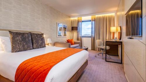 Crowne Plaza London Kings Cross, an IHG Hotel - Facilities and Amenities