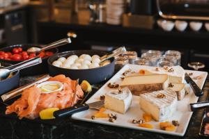 Crowne Plaza Lyon - International City - Dining Options at the Hotel