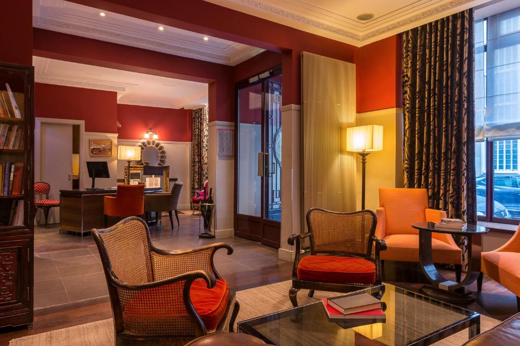 Crystal Hotel - Accommodation Features