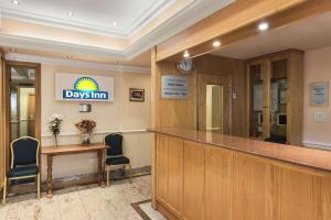 Days Inn Hyde Park - Guest Reviews and Ratings