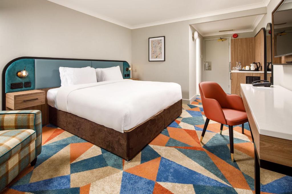 Delta Hotels by Marriott Warwick - Dining and Dining Options