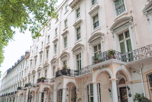 Dolphin Hotel - Guest Reviews and Ratings