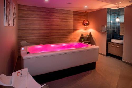 Domitys The Purple Sails - Convenient Location