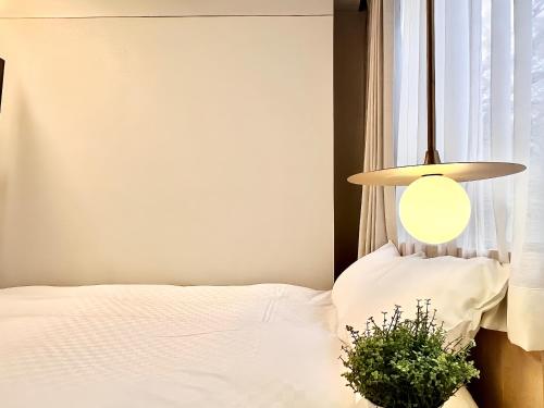 Dongjing Shangye Super Center Design Office Ybob Shangye Gongyuan 3 Minutes by Car 1 Minute by Car Super Luxurious Free Wifi With a Tree-Blowing Breeze - Location and Accessibility Highlights
