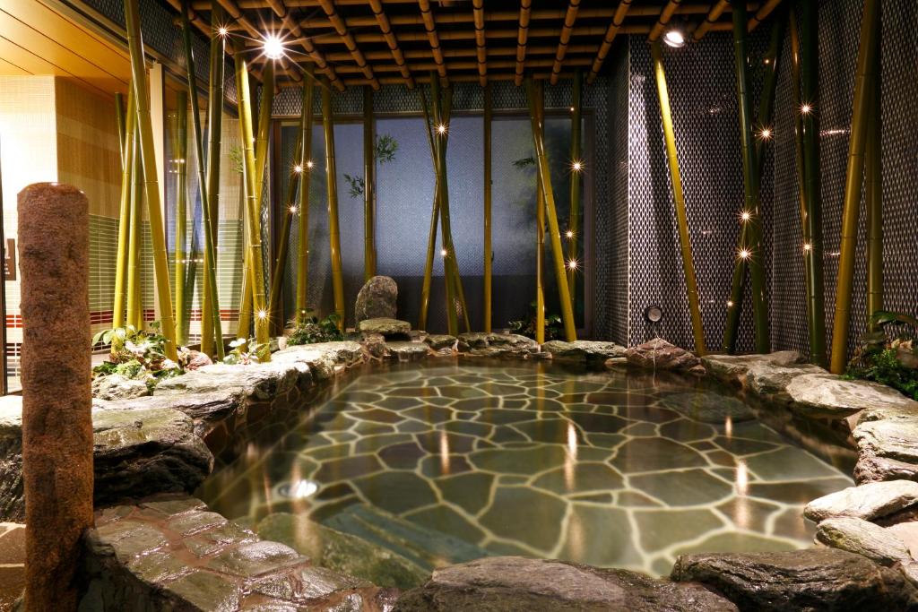 Dormy Inn Premium Namba Natural Hot Spring - Hotel Overview and Location