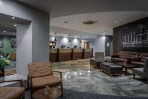 DoubleTree by Hilton Bristol City Centre - Convenient Location